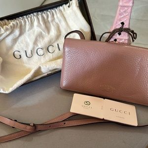 Authentic Gucci Tessuto wallet with strap
